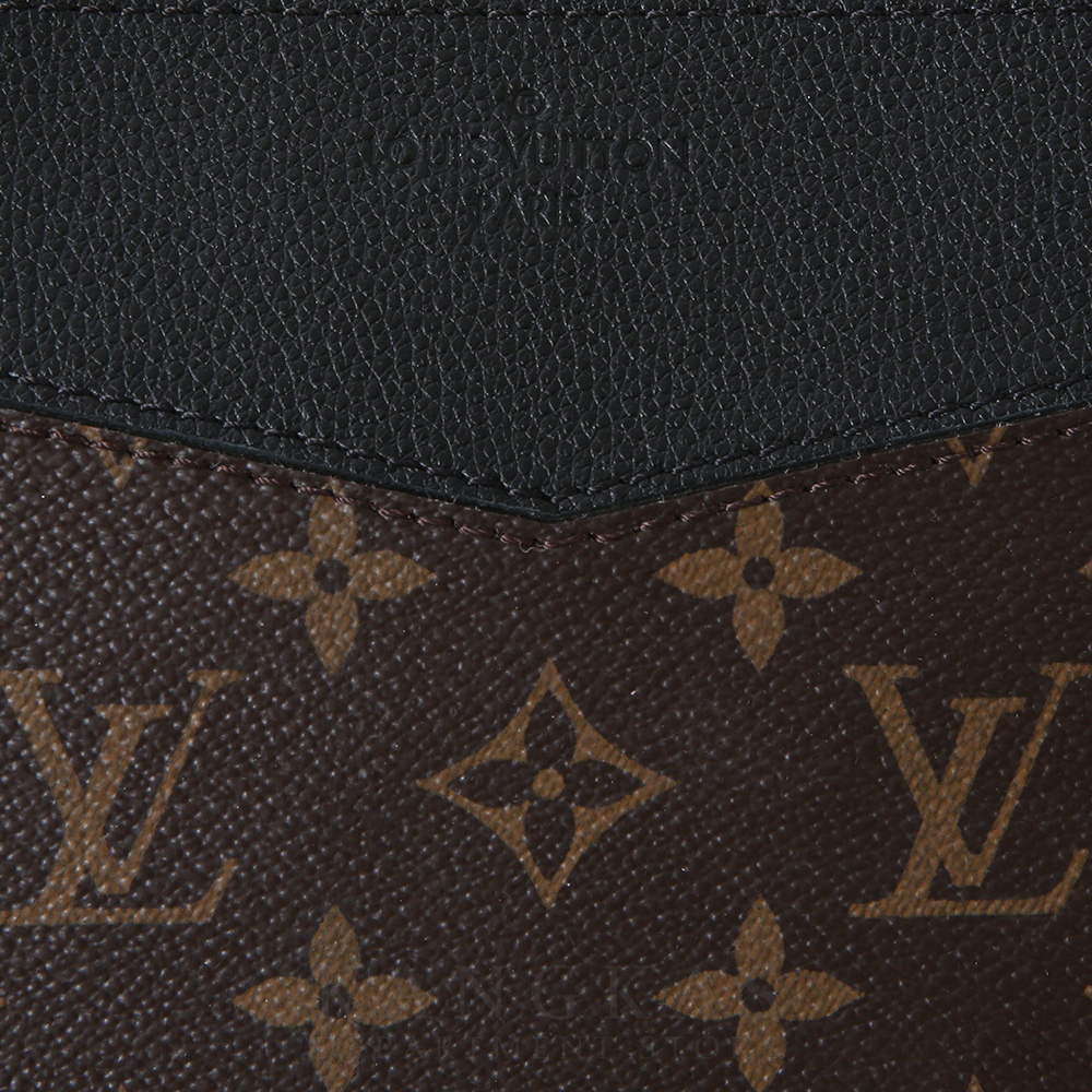 LOUIS VUITTON(USED)루이비통 M62048 모노그램 데일리 파우치